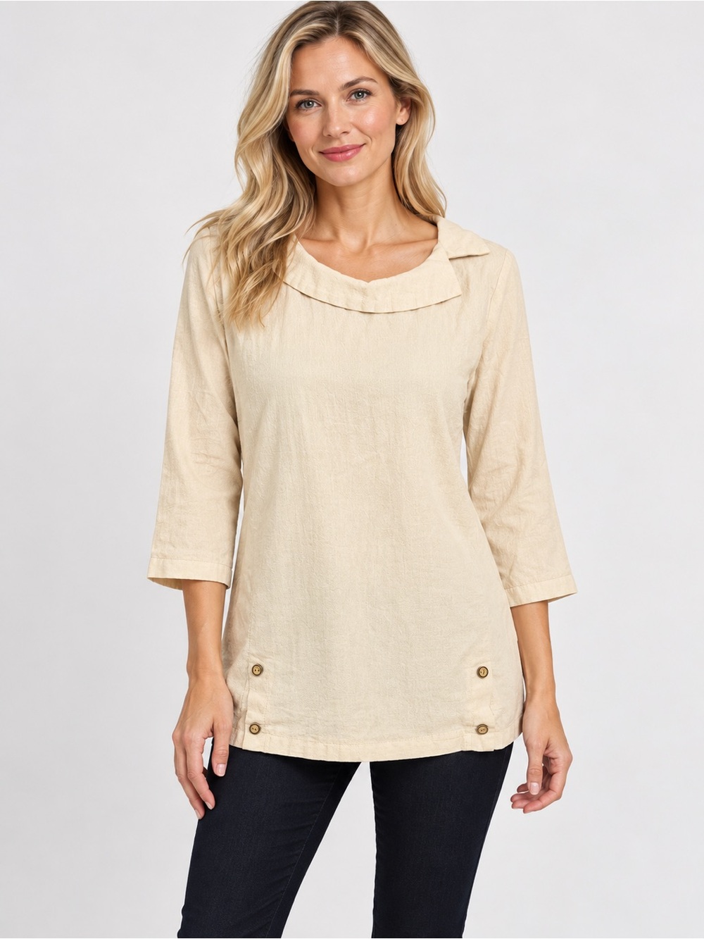 Women's Cream Button-Hem Cotton Blend Top